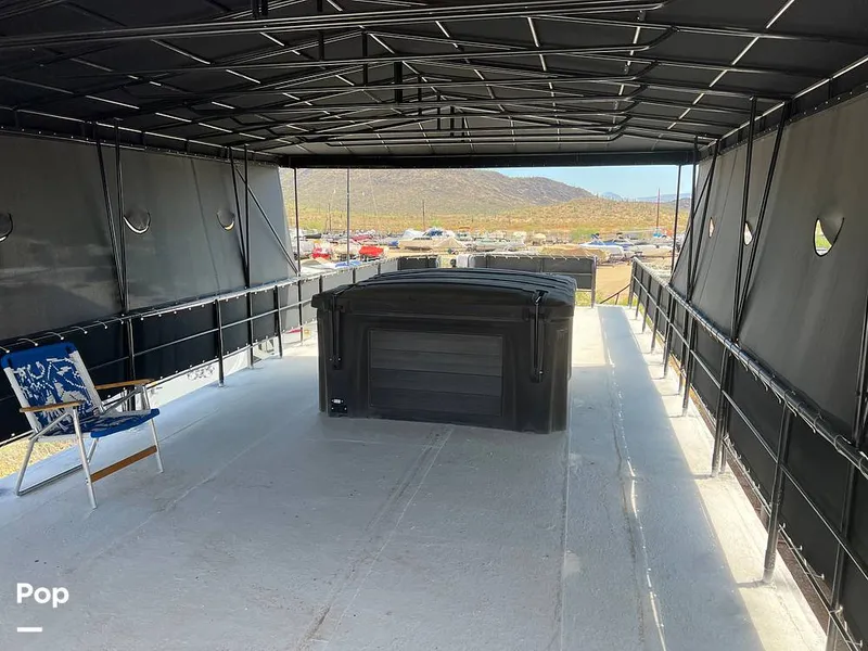 Slide: The Image of Top Deck View - 13032693