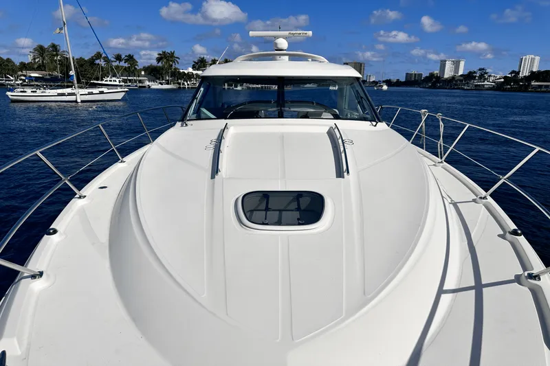 Slide: The Image of Sea Ray 450 SUNDANCER 2011 - 5