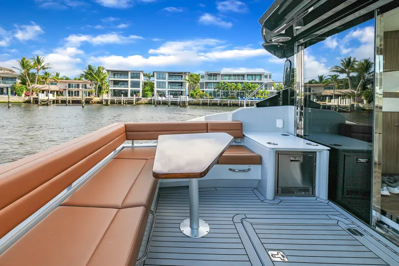 Slide: The Image of Cruisers Yachts 46 Cantius 2025 - 14