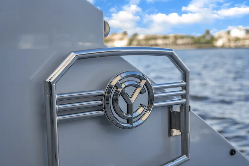 Slide: The Image of Cruisers Yachts 46 Cantius 2025 - 20