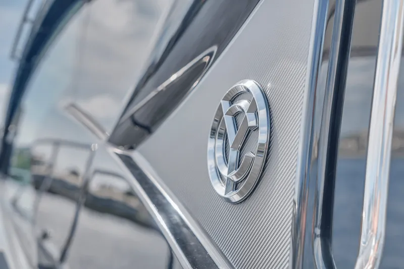 Slide: The Image of Cruisers Yachts 46 Cantius 2025 - 21