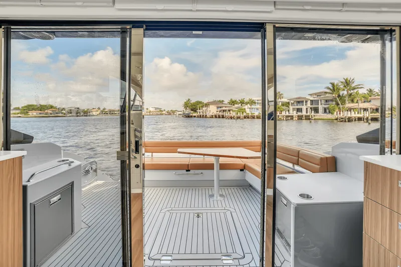 Slide: The Image of Cruisers Yachts 46 Cantius 2025 - 24