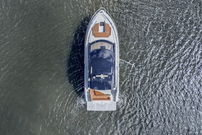 Slide: The Image of Cruisers Yachts 46 Cantius 2025 - 6