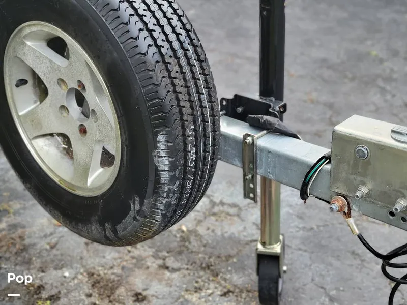 Slide: The Image of Mako 1901 Inshore 2009 - 13744907