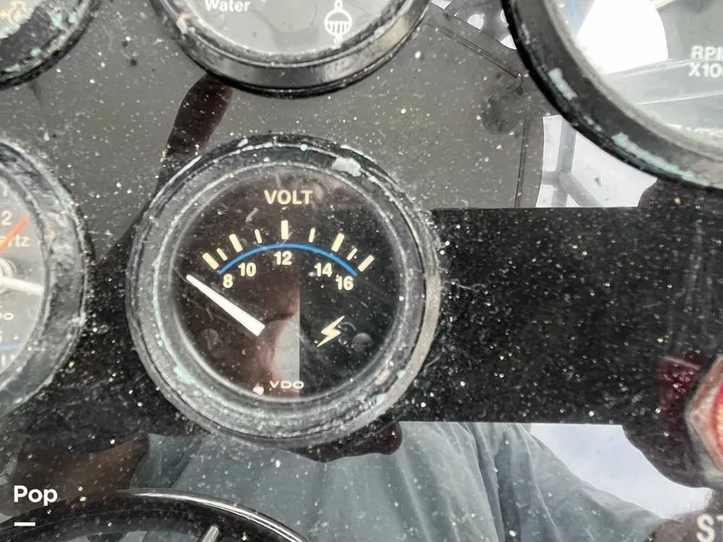 Slide: The Image of Volt Meter - 13122790