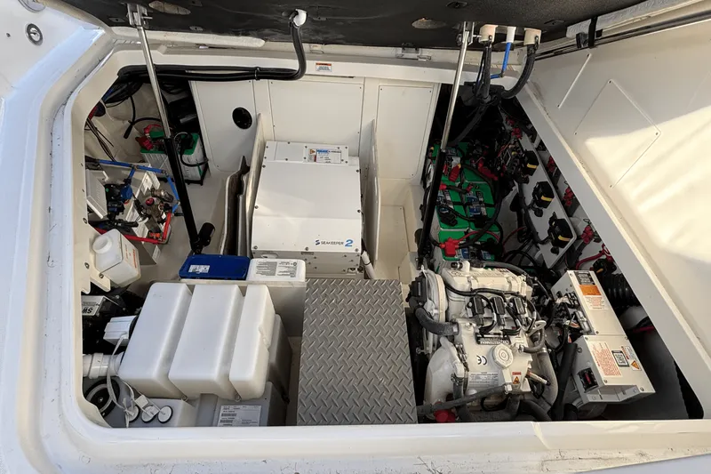 Slide: The Image of Sea Ray 320 SUNDANCER OUTBOARD 2023 - 67