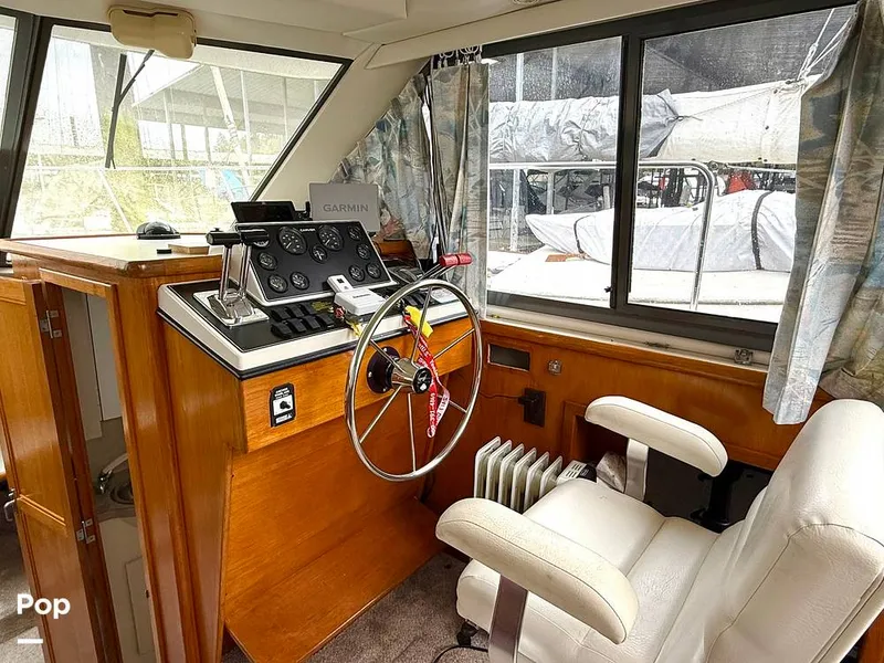 Slide: The Image of Carver 300 Aft Cabin 1994 - 15343035