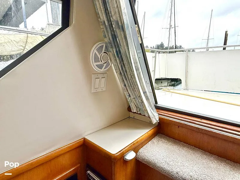 Slide: The Image of Carver 300 Aft Cabin 1994 - 15343072