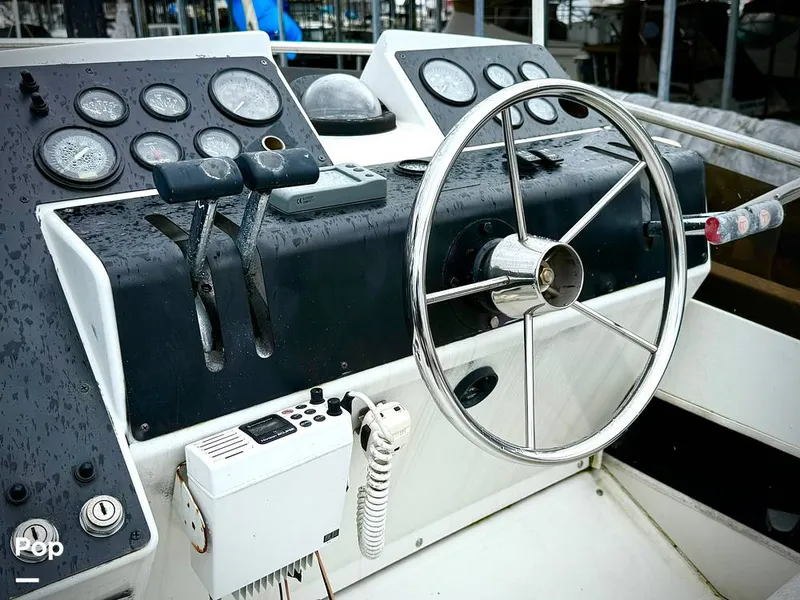 Slide: The Image of Carver 300 Aft Cabin 1994 - 15343023