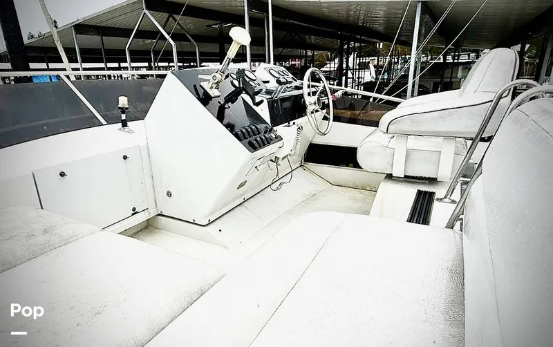 Slide: The Image of Carver 300 Aft Cabin 1994 - 15343055