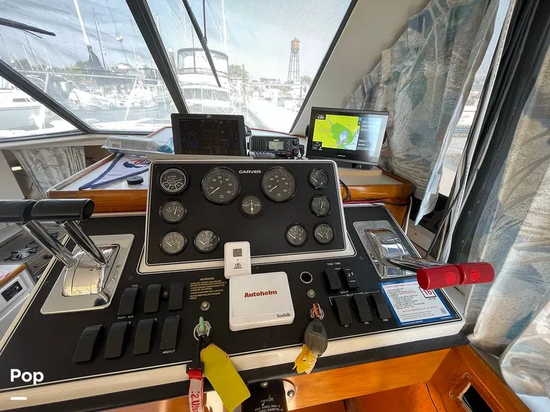 Slide: The Image of Carver 300 Aft Cabin 1994 - 13067329