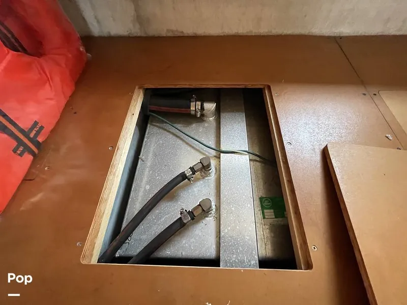 Slide: The Image of Carver 300 Aft Cabin 1994 - 13067381