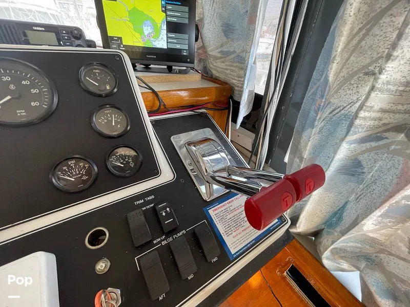 Slide: The Image of Carver 300 Aft Cabin 1994 - 13067398