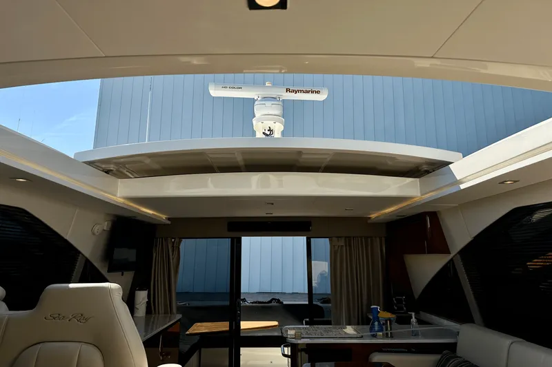 Slide: The Image of Sea Ray 460 SUNDANCER 2017 - 7