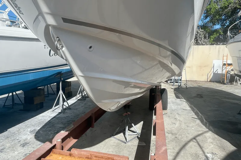 Slide: The Image of Boston Whaler 270 VANTAGE 2019 - 14
