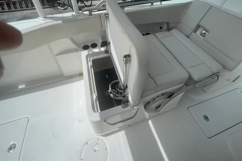 Slide: The Image of Boston Whaler 270 VANTAGE 2019 - 46