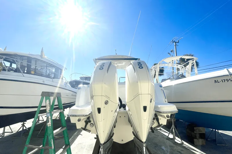 Slide: The Image of Boston Whaler 270 VANTAGE 2019 - 5