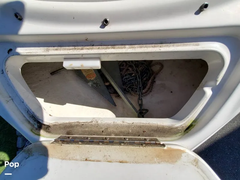 Slide: The Image of Sea Ray 205 sport 2011 - 13153427