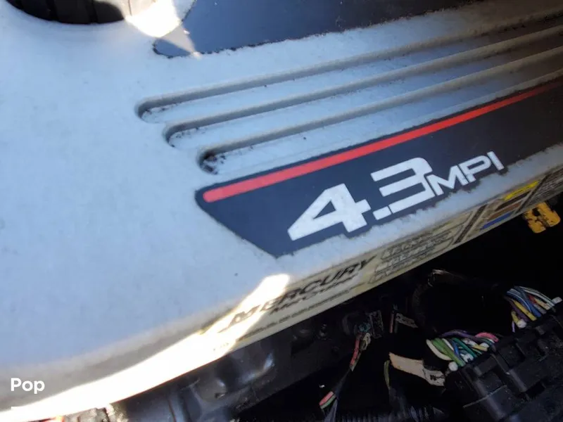 Slide: The Image of Sea Ray 205 sport 2011 - 13153469