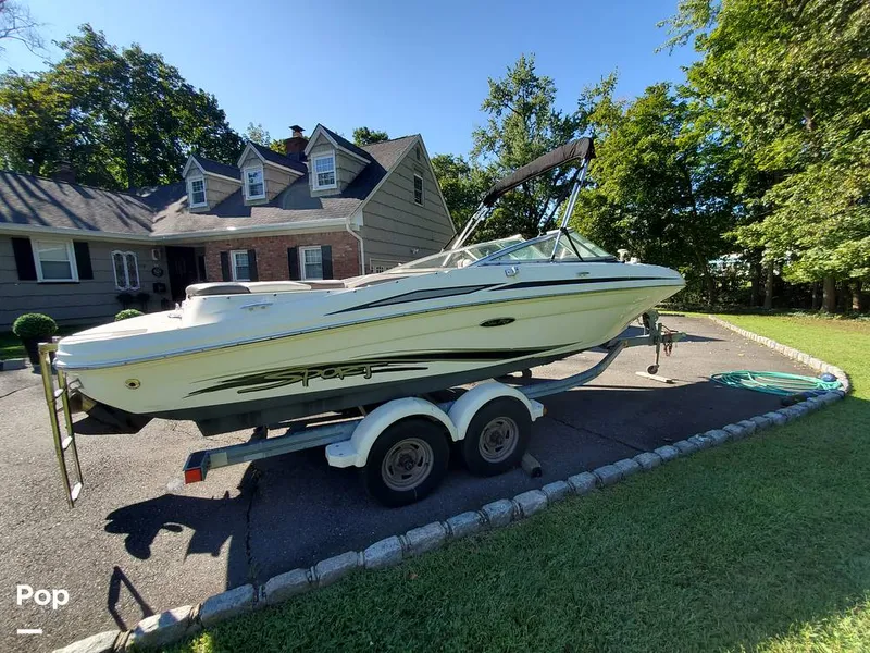 Slide: The Image of Sea Ray 205 sport 2011 - 13153409