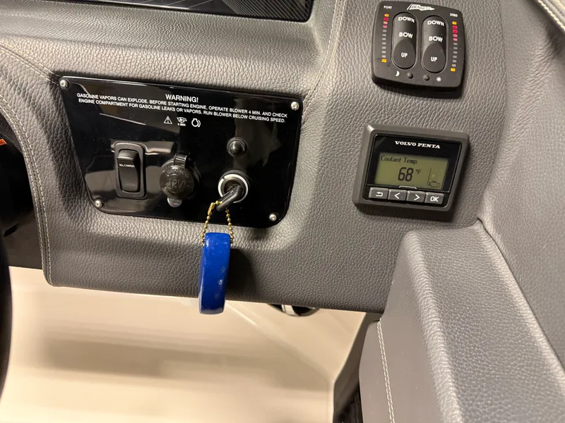 Slide: The Image of Regal 2800 2018 - 63