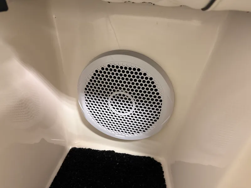 Slide: The Image of Regal 2800 2018 - 69