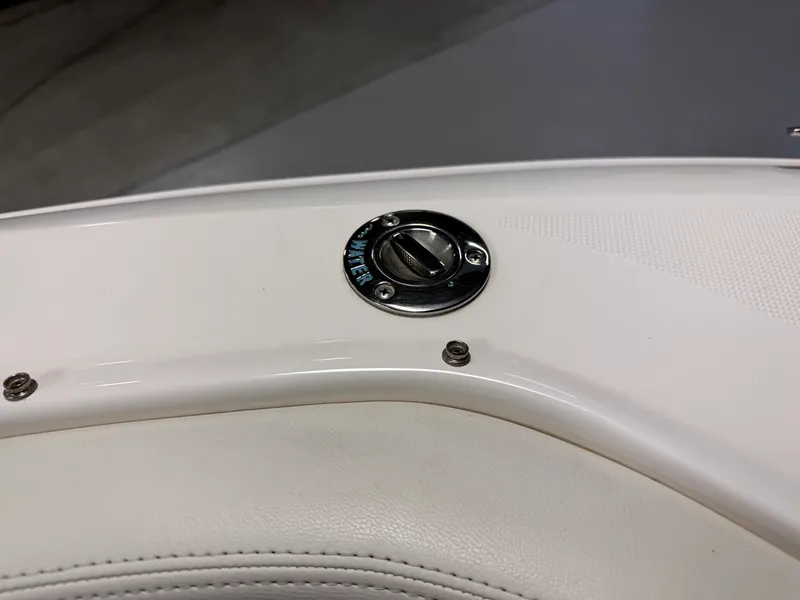 Slide: The Image of Regal 2800 2018 - 78