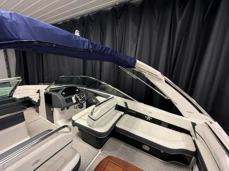 Slide: The Image of Regal 2800 2018 - 83