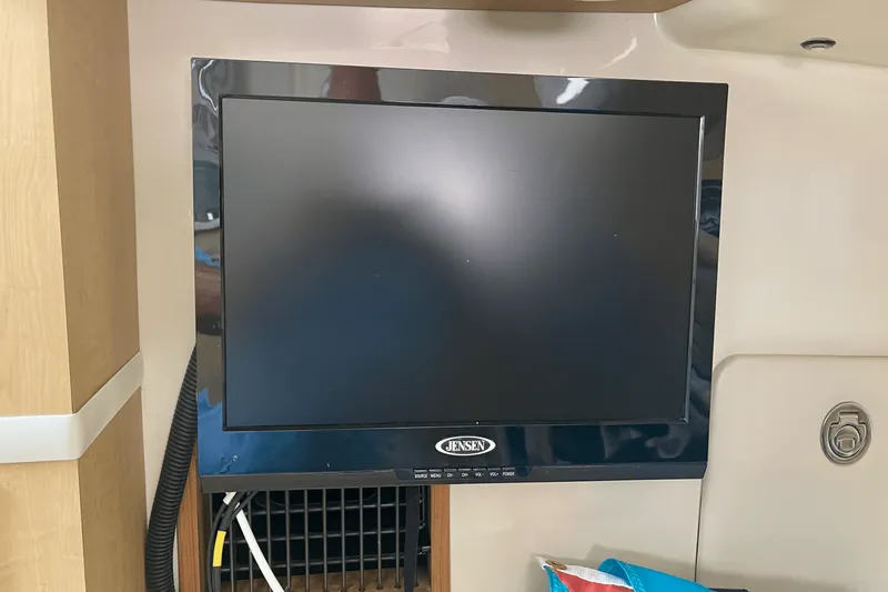 Slide: The Image of Boston Whaler 370 OUTRAGE 2012 - 23