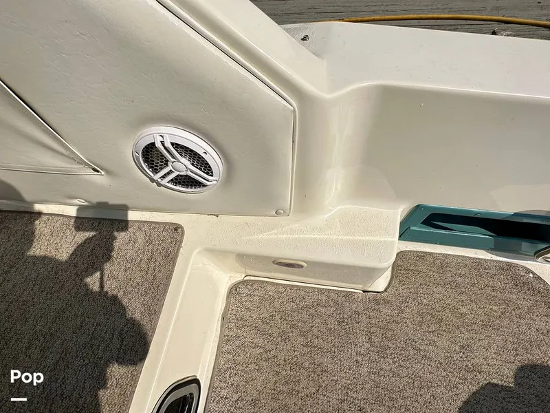 Slide: The Image of Rinker 280 Fiesta Vee 1995 - 13013831