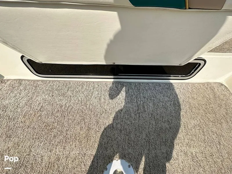 Slide: The Image of Rinker 280 Fiesta Vee 1995 - 13013834