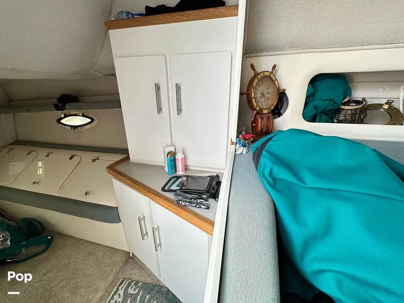 Slide: The Image of Rinker 280 Fiesta Vee 1995 - 13013851