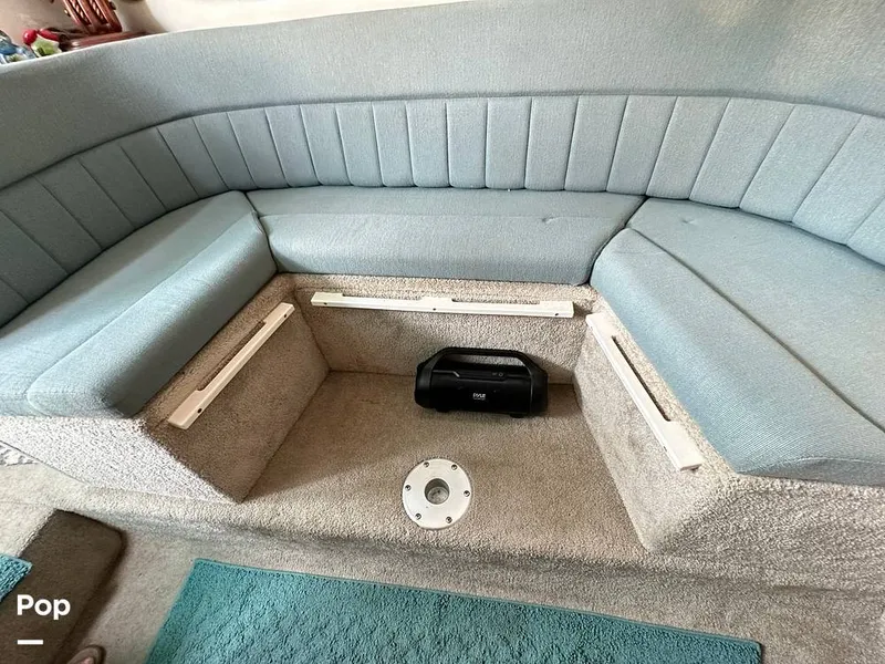 Slide: The Image of Rinker 280 Fiesta Vee 1995 - 13013878