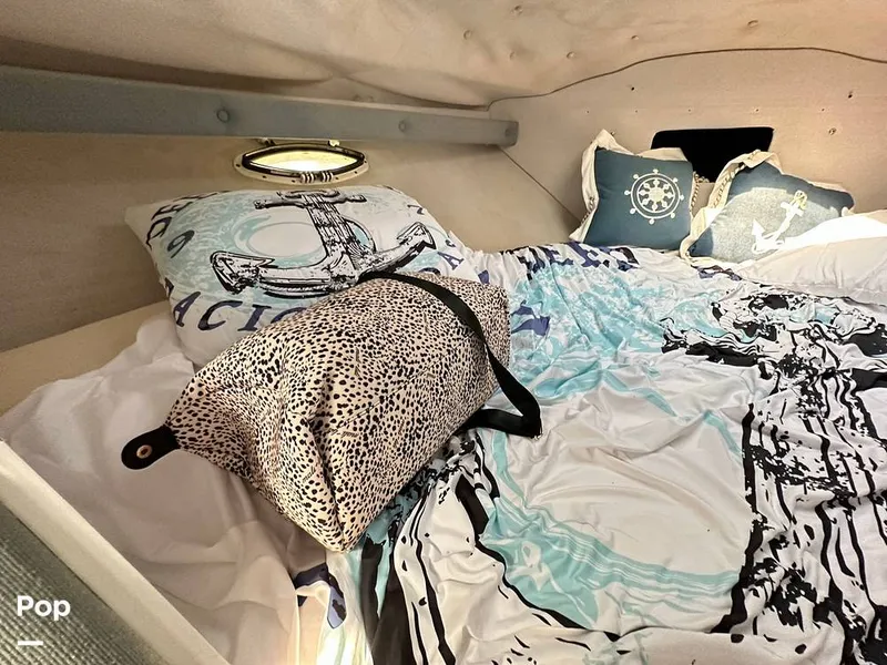 Slide: The Image of Rinker 280 Fiesta Vee 1995 - 13013866