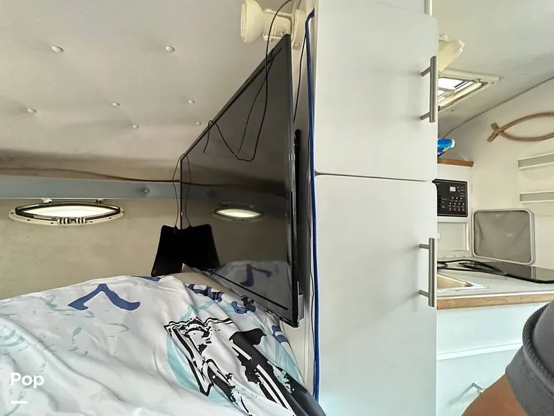 Slide: The Image of Rinker 280 Fiesta Vee 1995 - 13013867