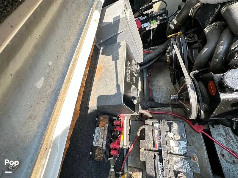 Slide: The Image of Rinker 280 Fiesta Vee 1995 - 13013889