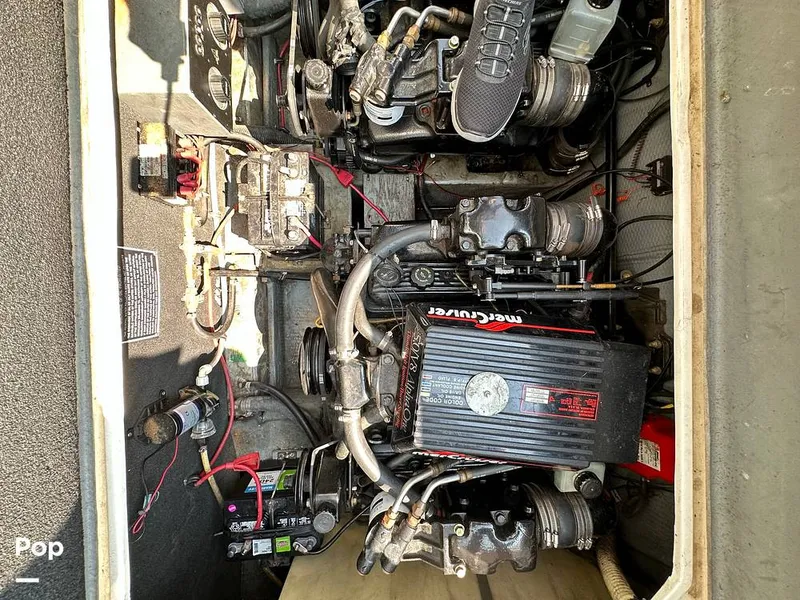 Slide: The Image of Rinker 280 Fiesta Vee 1995 - 13013894