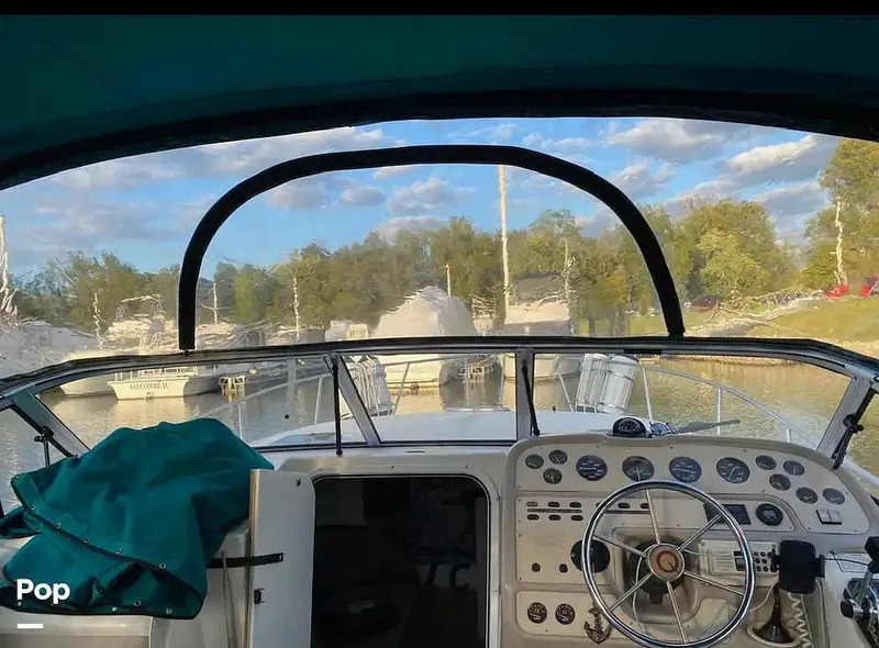 Slide: The Image of Rinker 280 Fiesta Vee 1995 - 13029954