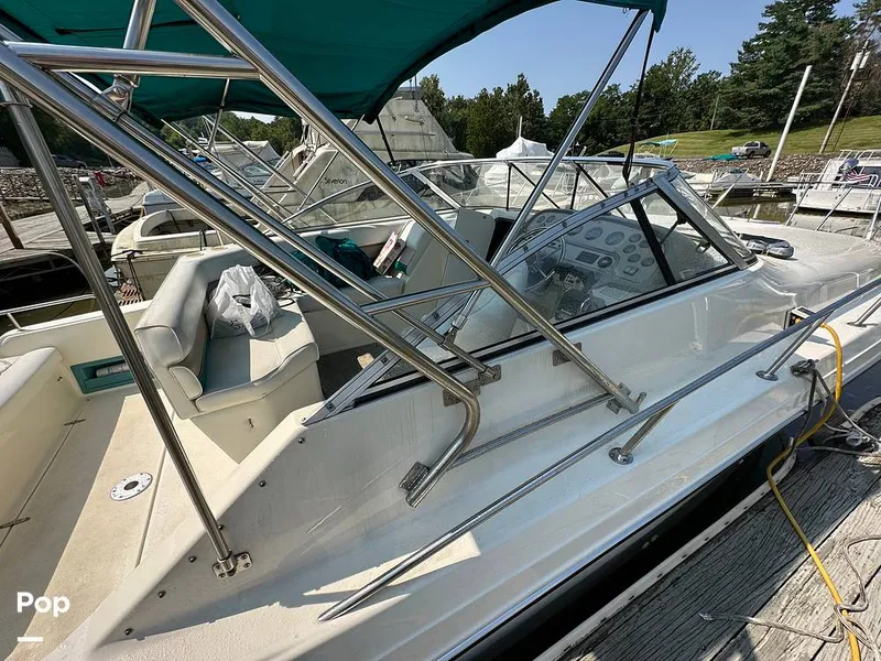 Slide: The Image of Rinker 280 Fiesta Vee 1995 - 13010863