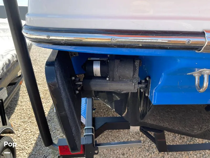 Slide: The Image of Chaparral 21 Surf 2021 - 13049614