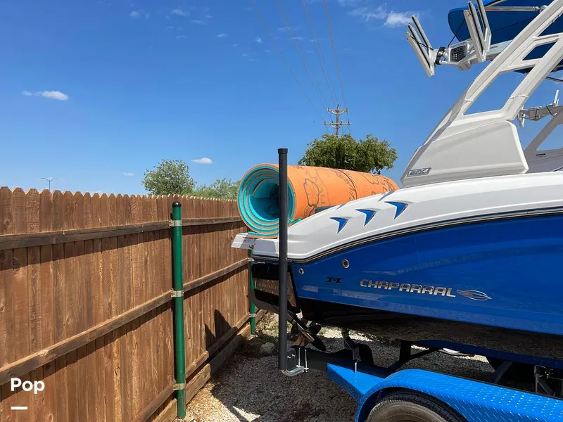 Slide: The Image of Chaparral 21 Surf 2021 - 13050098