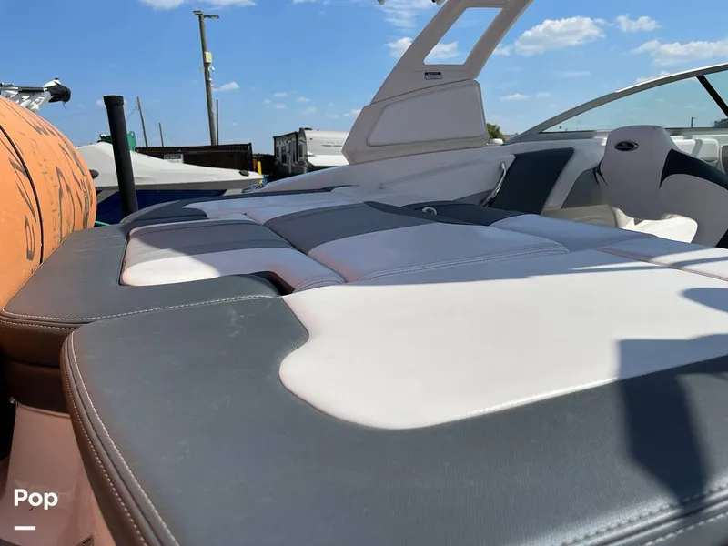 Slide: The Image of Chaparral 21 Surf 2021 - 13050100