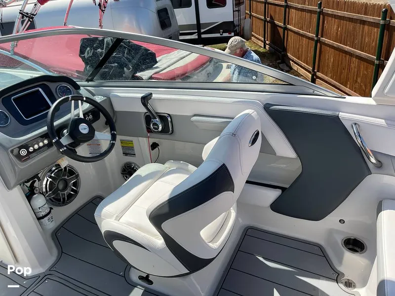 Slide: The Image of Chaparral 21 Surf 2021 - 13050120