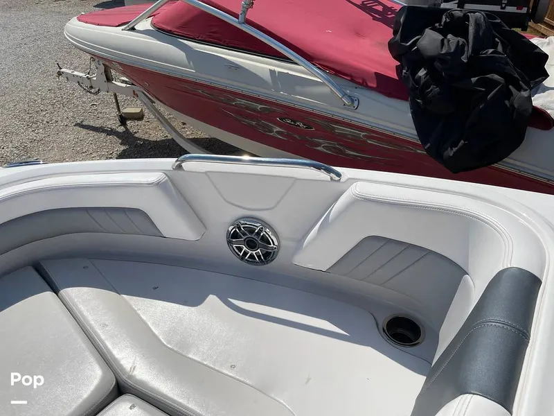 Slide: The Image of Chaparral 21 Surf 2021 - 13050121