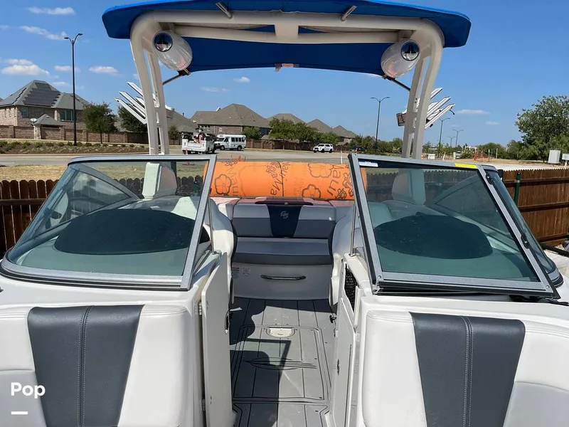 Slide: The Image of Chaparral 21 Surf 2021 - 13051152