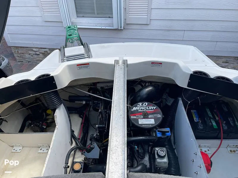 Slide: The Image of Sea Ray 185 Sport 2008 - 13087299