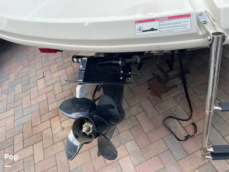 Slide: The Image of Sea Ray 185 Sport 2008 - 13087328