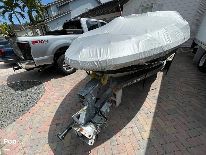 Slide: The Image of Sea Ray 185 Sport 2008 - 13087336