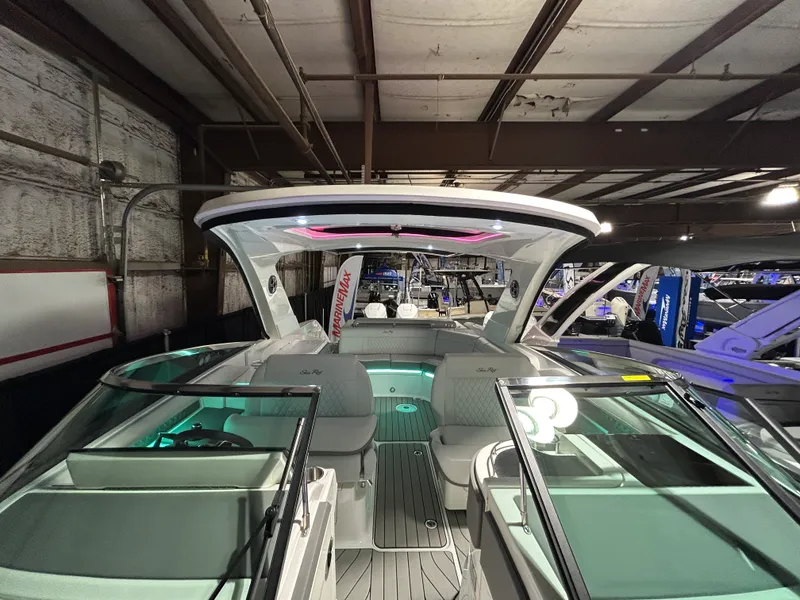 Slide: The Image of Sea Ray SLX 310 Outboard 2026 - 24