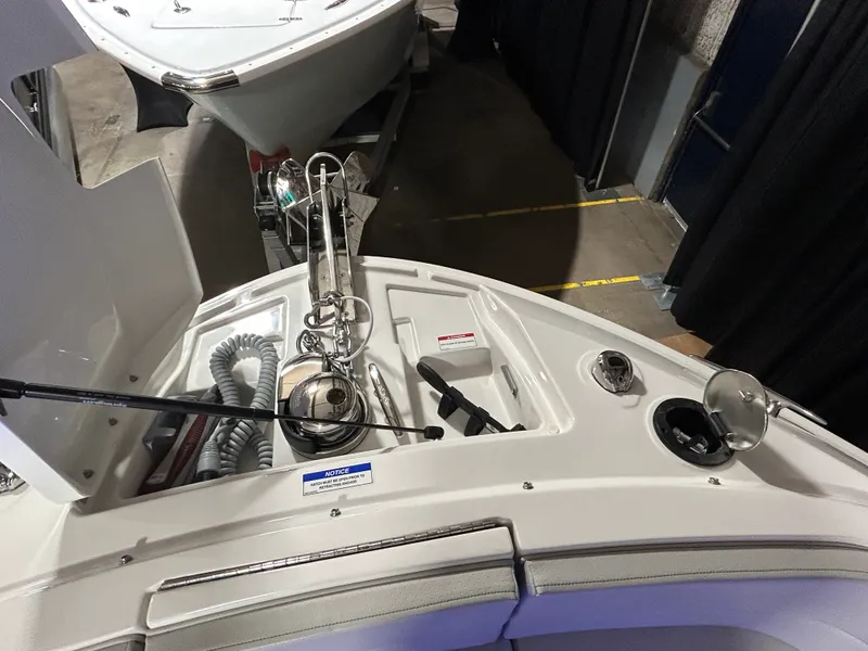 Slide: The Image of Sea Ray SLX 310 Outboard 2026 - 29